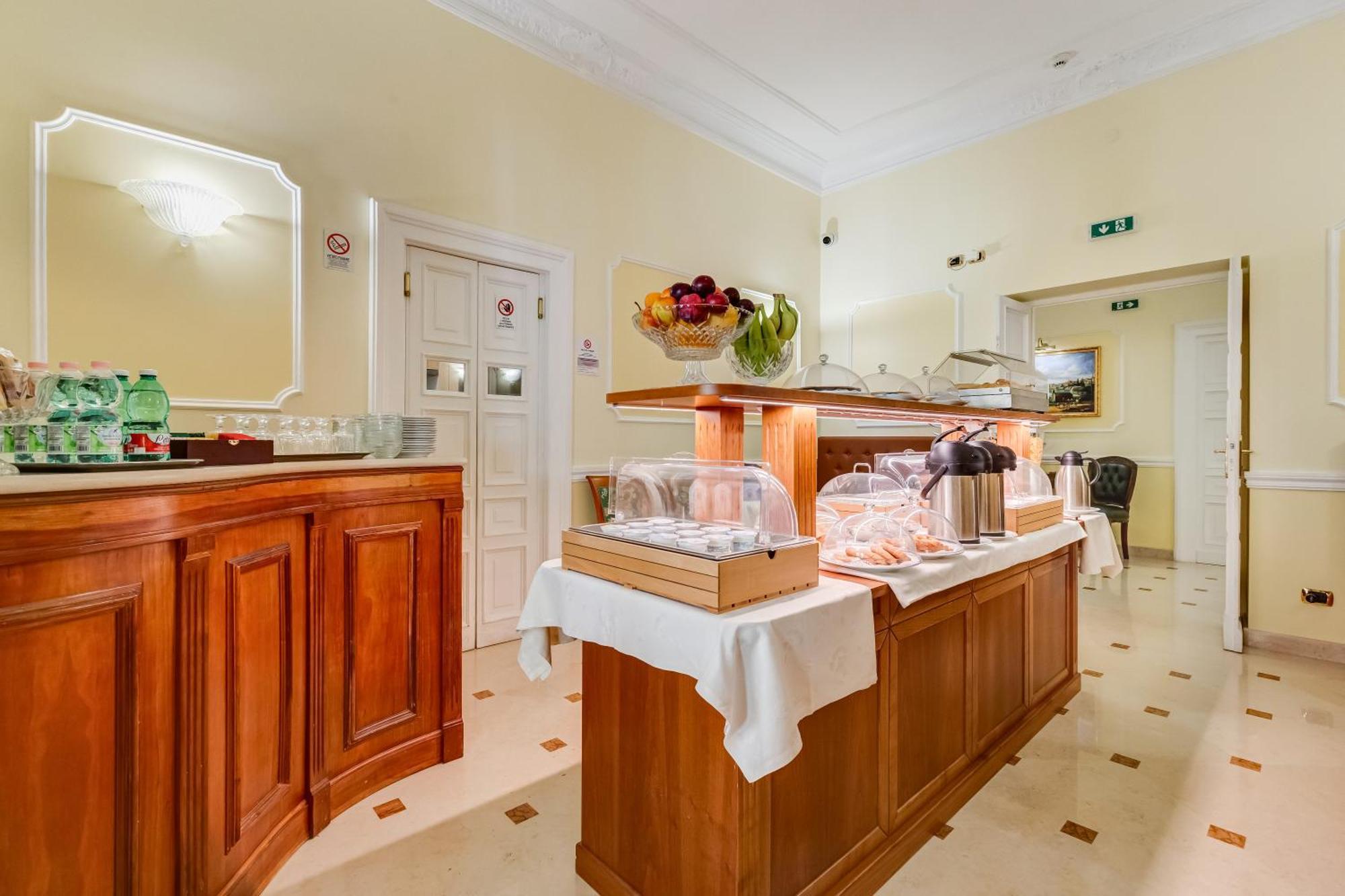 Hotel Cellini Hotel Rome
