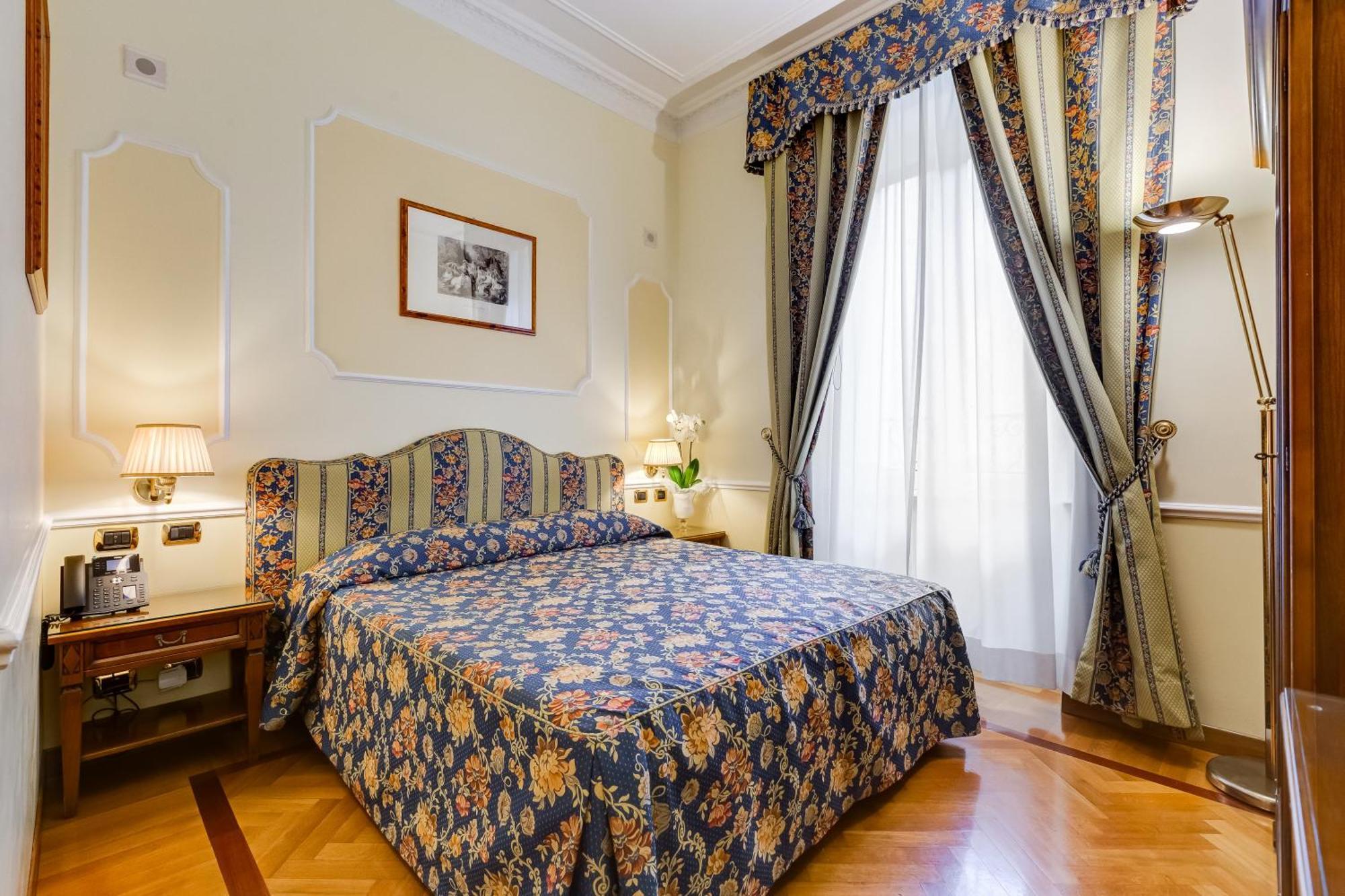 Hotel Cellini 3*