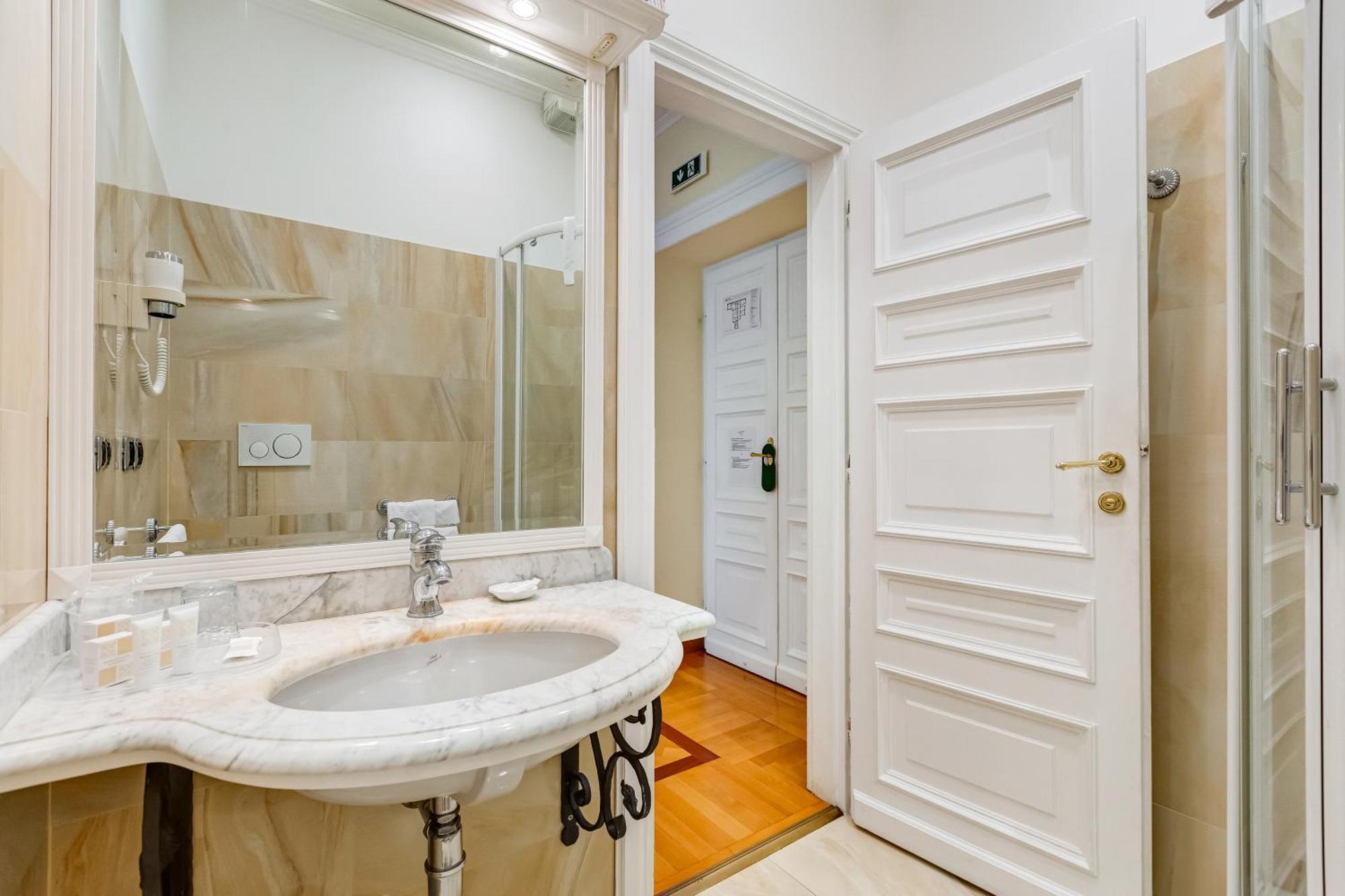 Hotel Cellini Hotel Roma